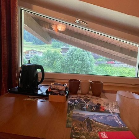 Hotel Picchio Rosso - Stanza Privata Con Bagno In Val Di Fassa Pera Zewnętrze zdjęcie