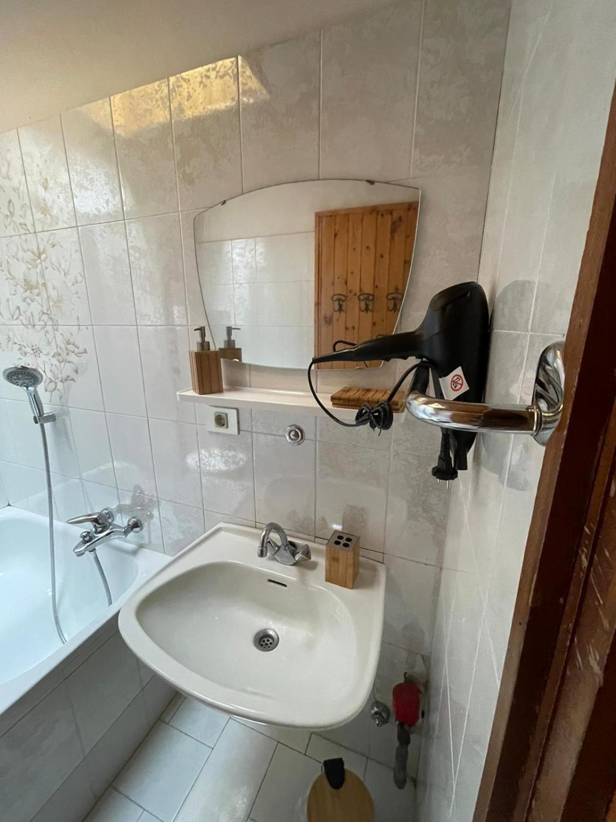 Hotel Picchio Rosso - Stanza Privata Con Bagno In Val Di Fassa Pera Zewnętrze zdjęcie